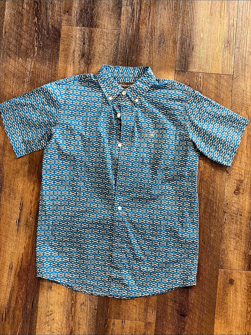 Boys Ariat Geometric Short Sleeve Shirt Size Large